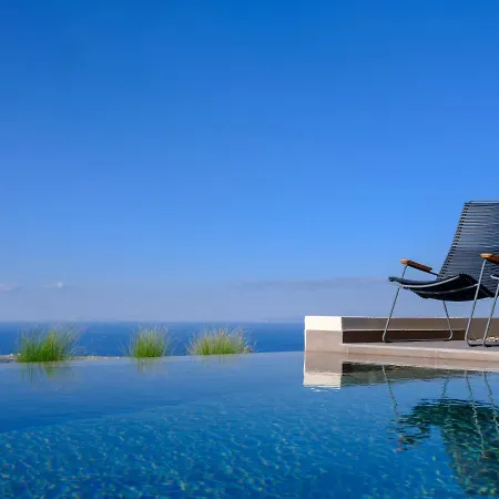 Hotel Apikia Santorini