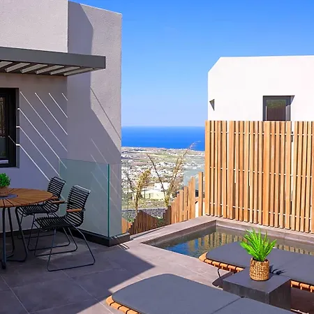 Ξενοδοχείο Apikia Santorini 3*