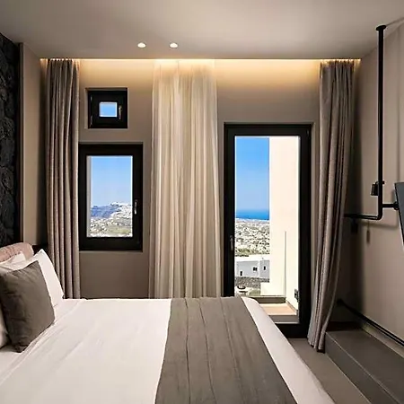 Hotel Apikia Santorini 3*