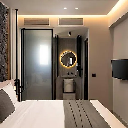 Apikia Santorini Πύργος