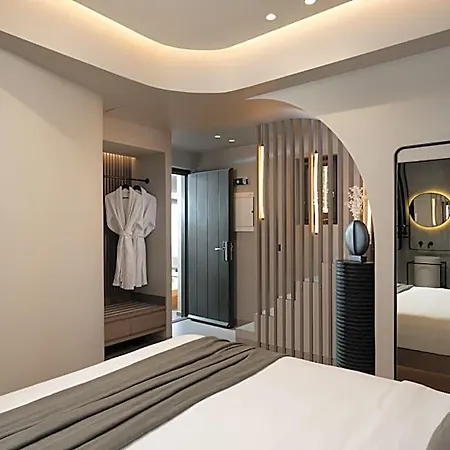 Apikia Santorini Hotel 3*