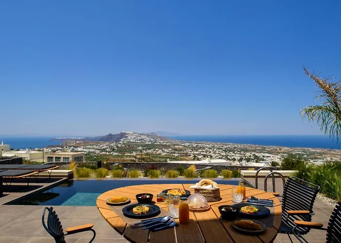 Apikia Santorini Hotel