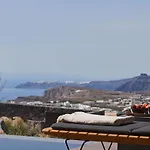 Apikia Santorini Hotel