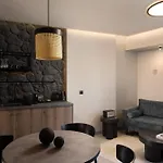 Hotel Apikia Santorini