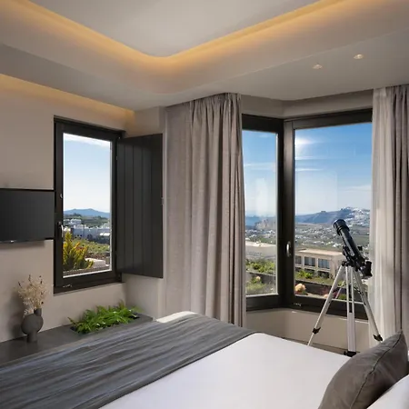 Apikia Santorini Hotel 3*