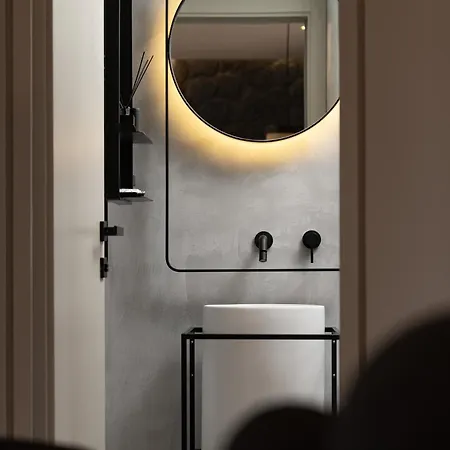 Apikia Santorini 3* Pýrgos