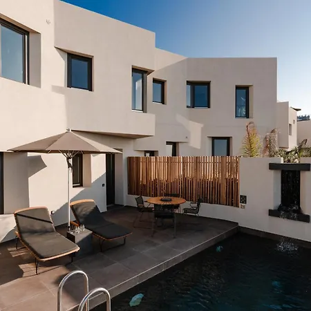 Apikia Santorini Ξενοδοχείο