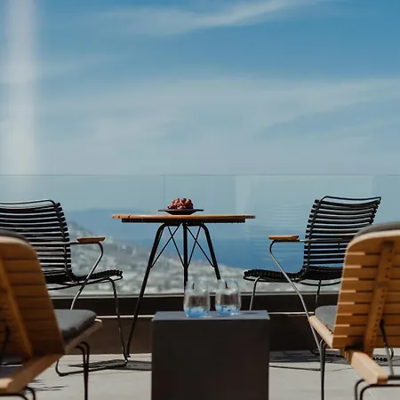 Apikia Santorini Ξενοδοχείο 3*
