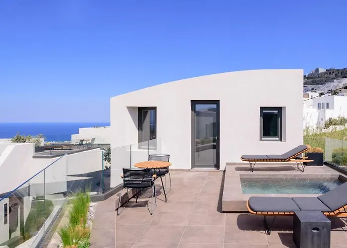 Apikia Santorini Hotel Pýrgos