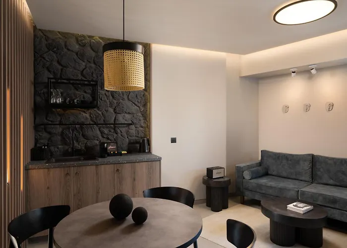 Hotel Apikia Santorini